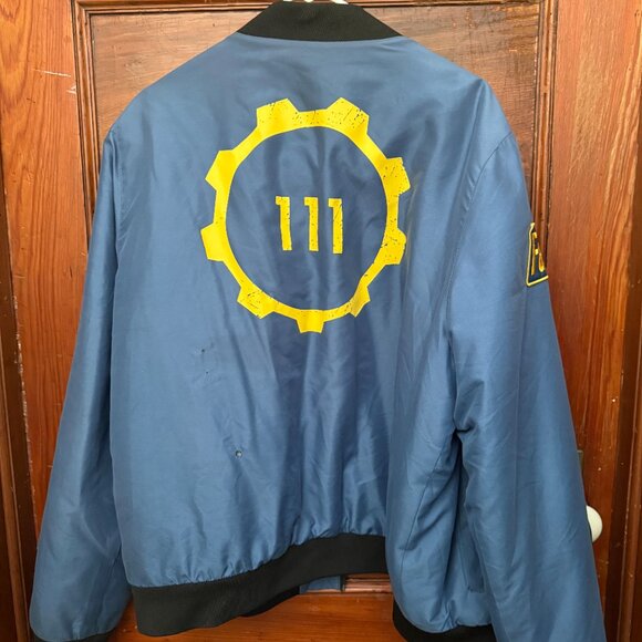 Limited Edition Fallout 4 Bomber Jacket - XL - Picture 2 of 2